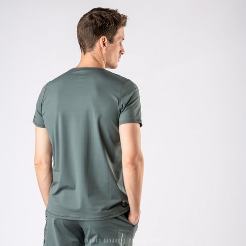 KURZÄRMLIGES T-SHIRT MIT LOCKERER PASSFORM