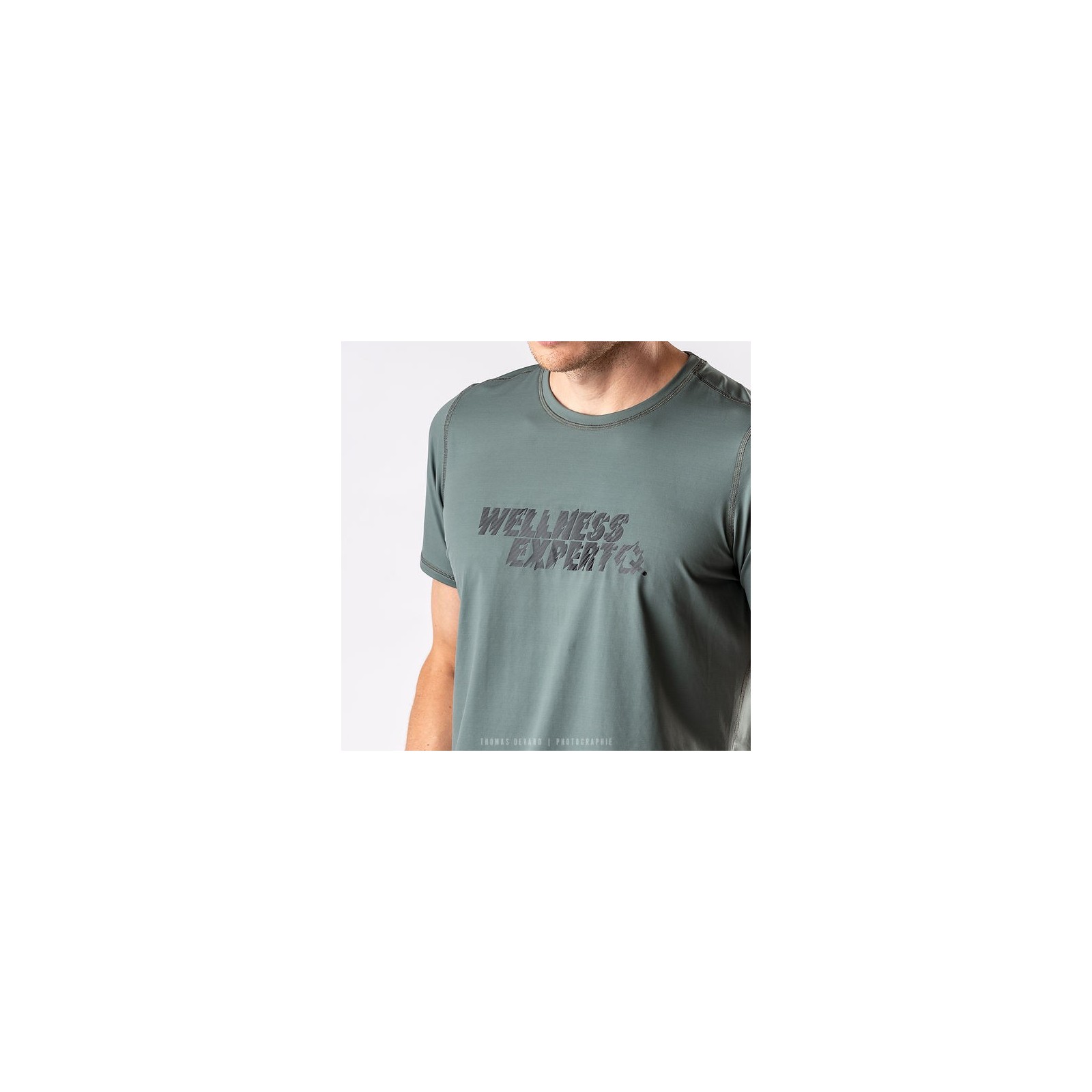 KURZÄRMLIGES T-SHIRT MIT LOCKERER PASSFORM