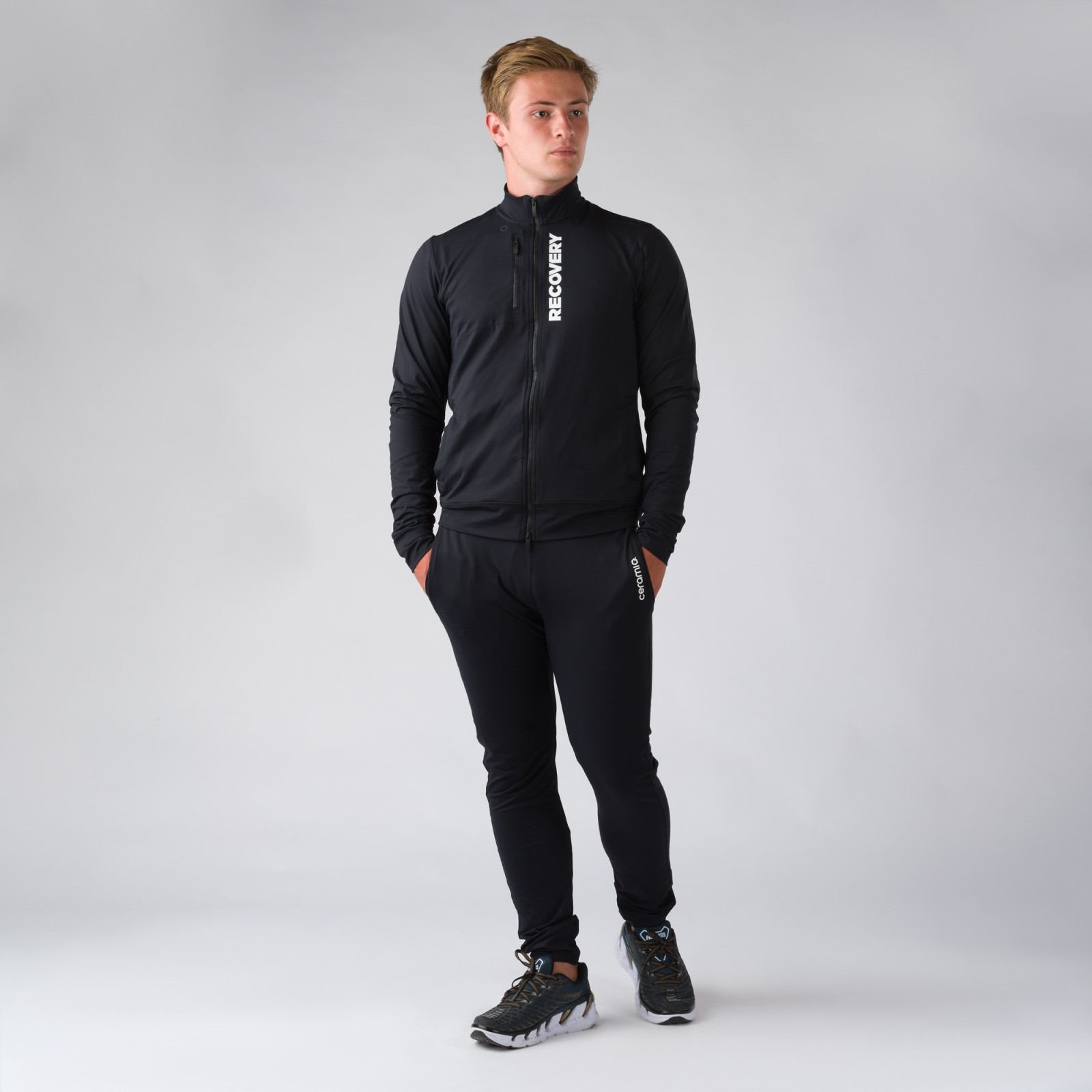 JOGGING JACKET