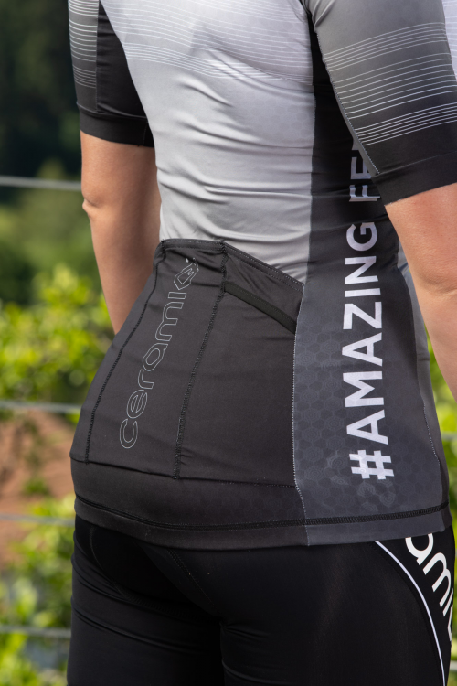 KURZARM-FAHRRADTRIKOT