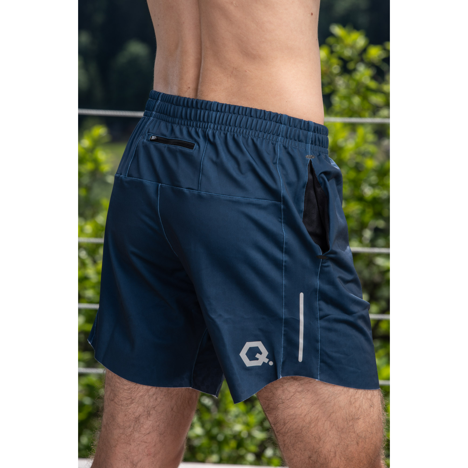 SHORT POCHES LATERALES